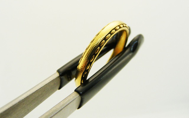 R59
“Double Dash”  band, 18K yellow gold, 3mm wide
Immediately available in size 6 ¾. 
$1,460.00
